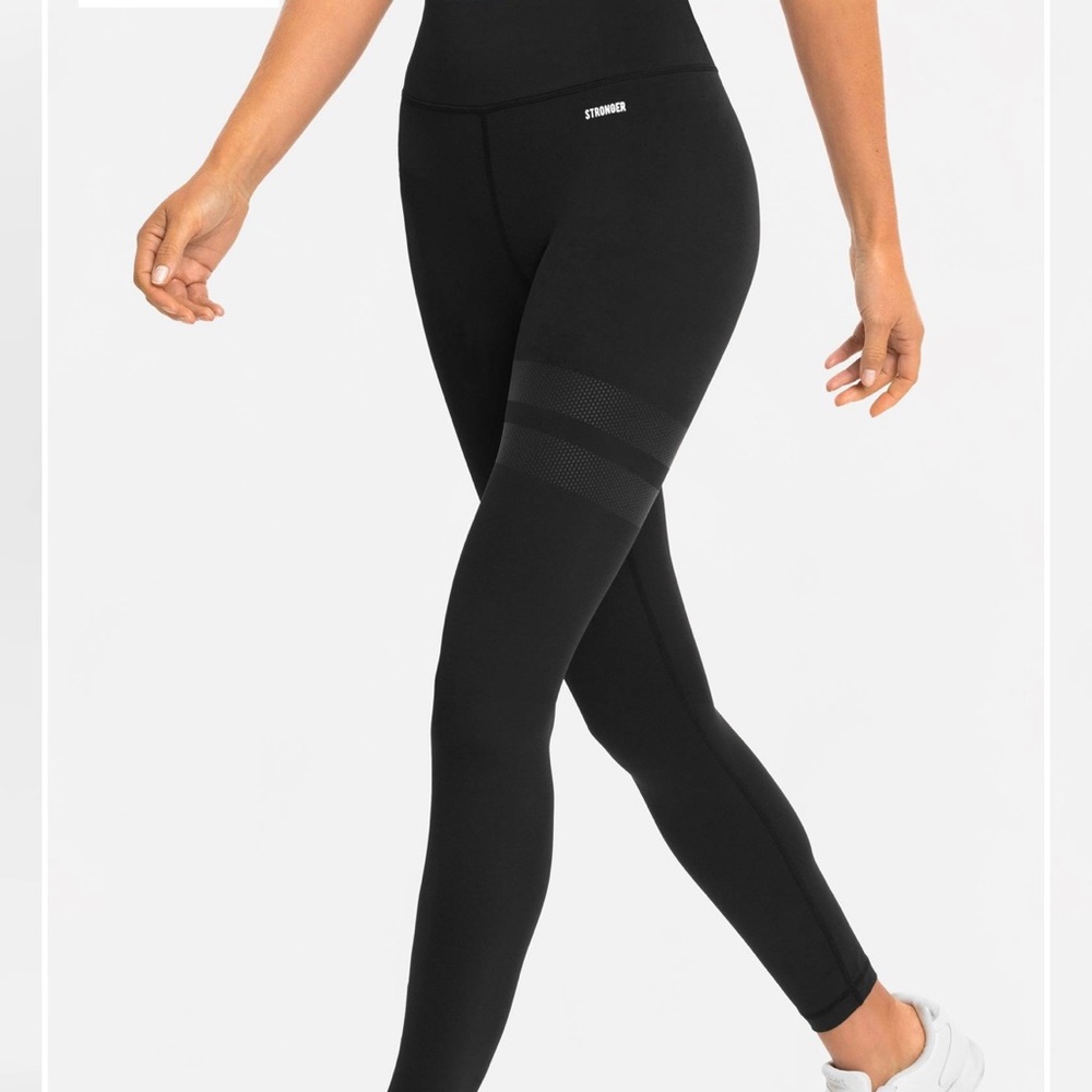 STRONGER Label NWT Etna High Waisted Tights in Black Size S